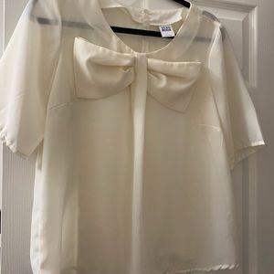 Vero Moda size large women’s sheer blouse with bow